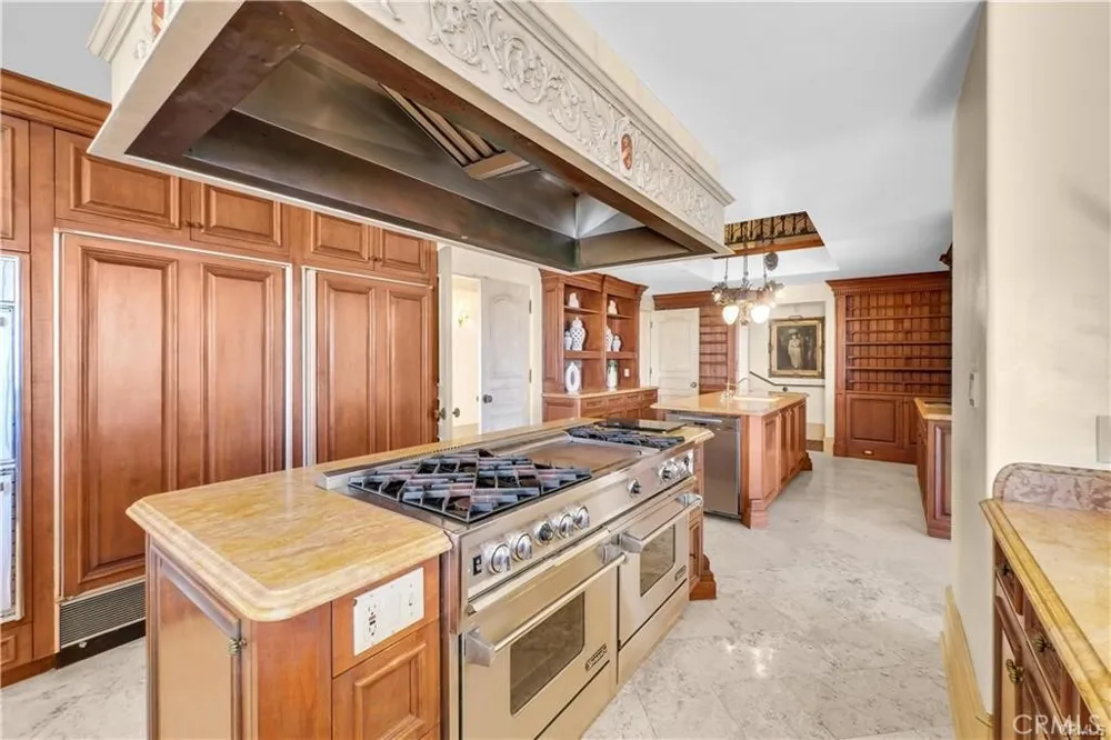3300 Palos Verdes W Rancho Palos Verdes, CA 90275
