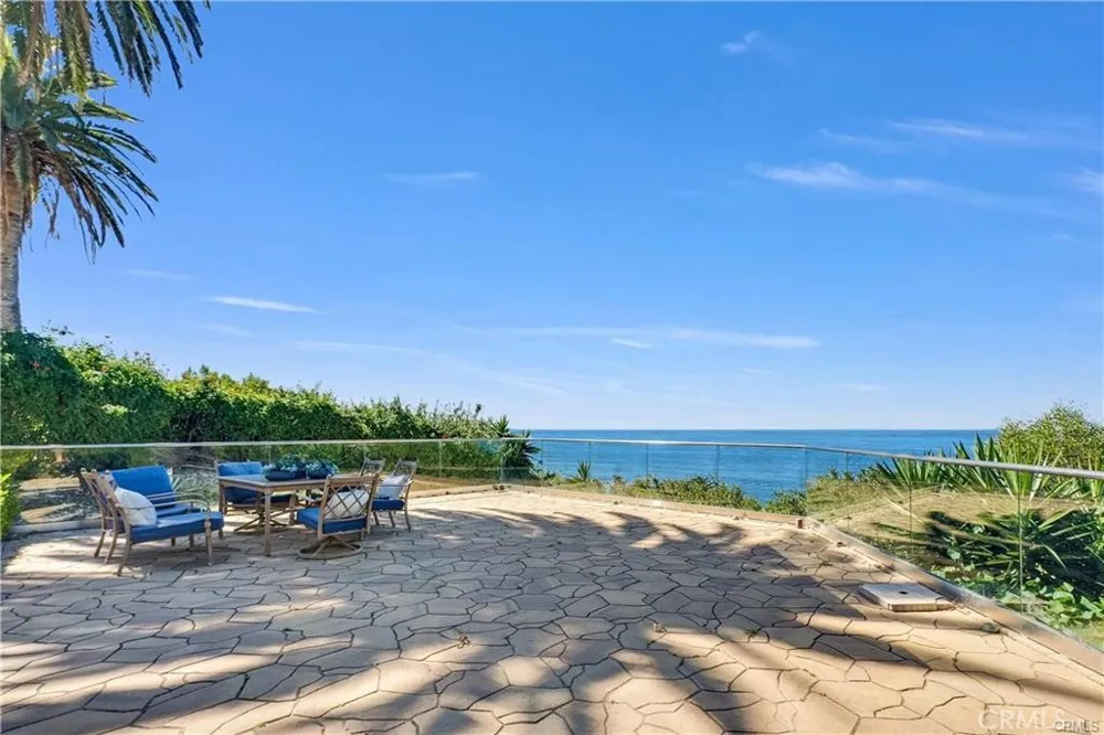 3300 Palos Verdes W Rancho Palos Verdes, CA 90275