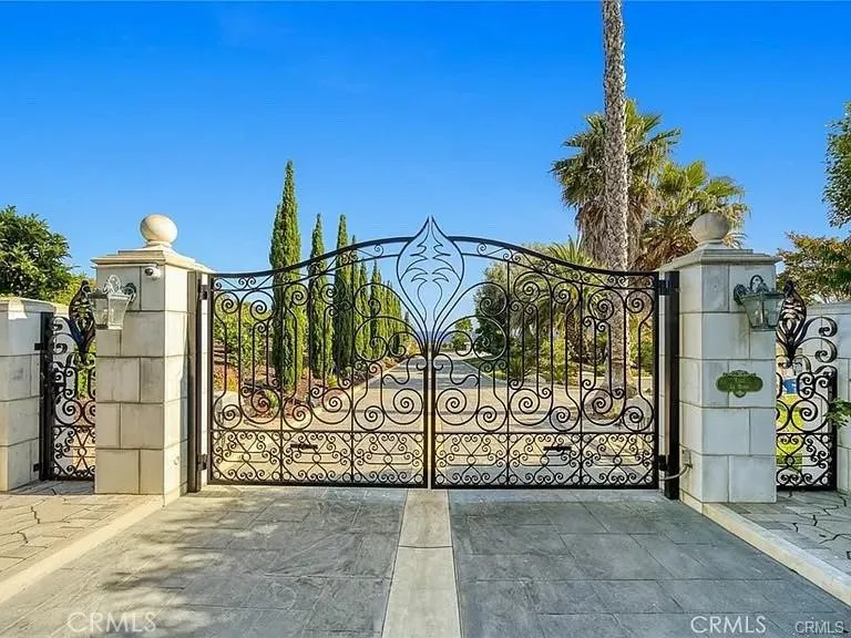 3300 Palos Verdes W Rancho Palos Verdes, CA 90275