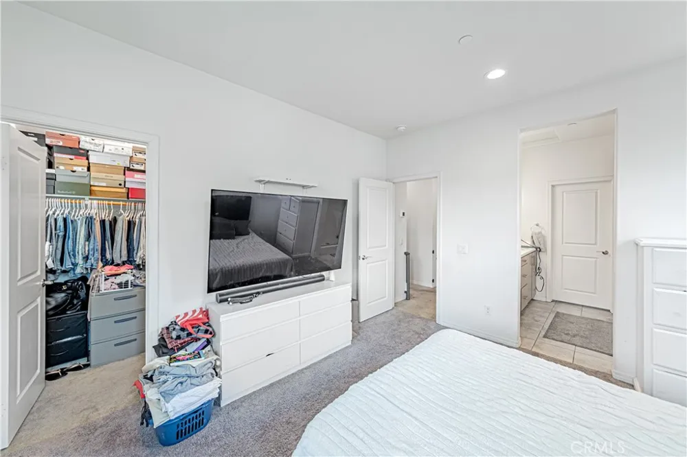 809 Dalton #104 Azusa, CA 91702