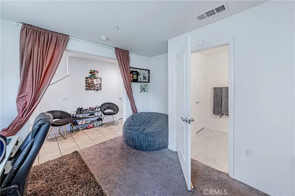 809 Dalton #104 Azusa, CA 91702