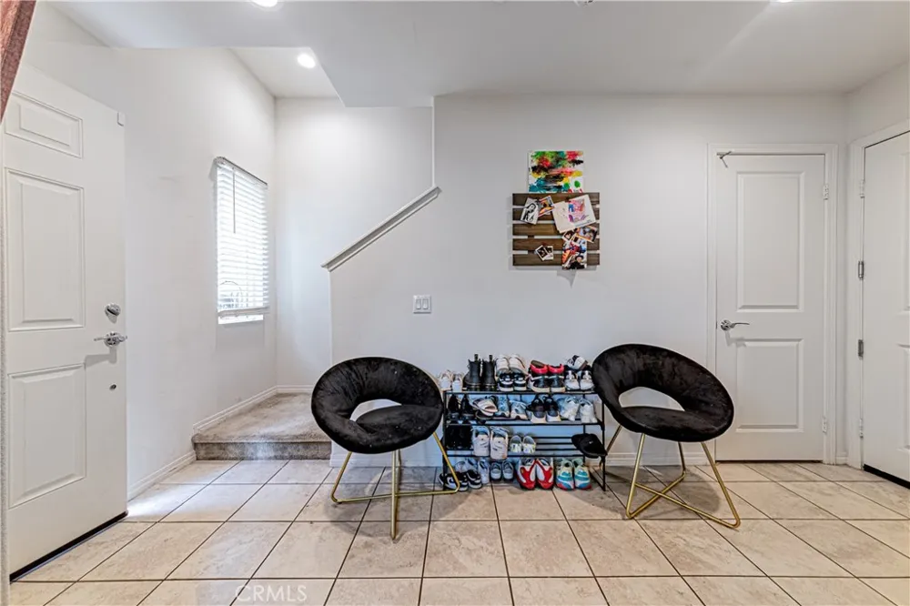 809 Dalton #104 Azusa, CA 91702