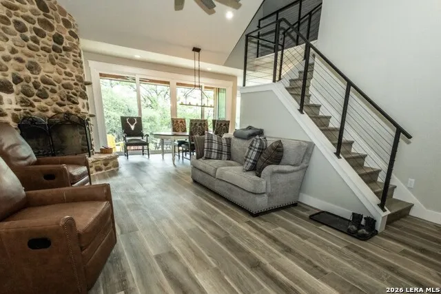 1040 Panther Hill Road Vanderpool, TX 78885
