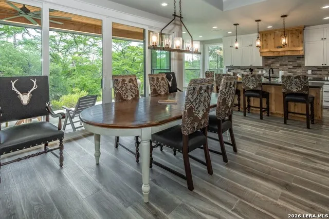 1040 Panther Hill Road Vanderpool, TX 78885