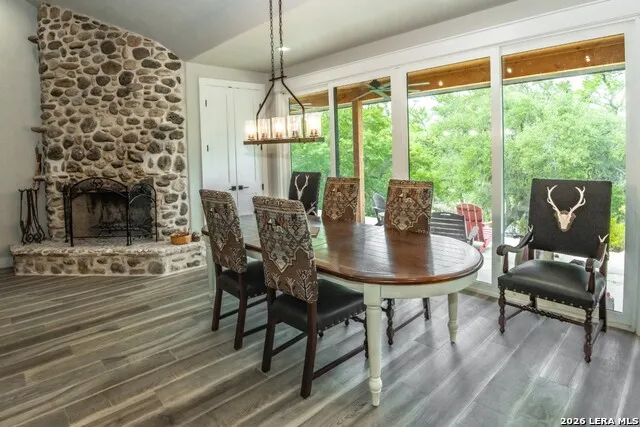 1040 Panther Hill Road Vanderpool, TX 78885