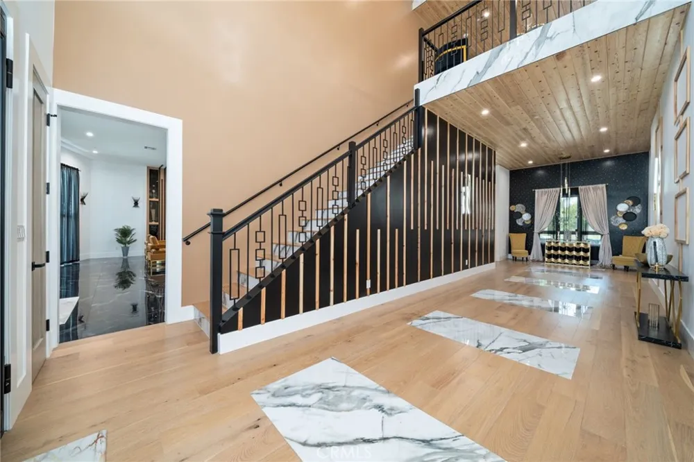 4415 Parkview Drive Lakewood, CA 90712