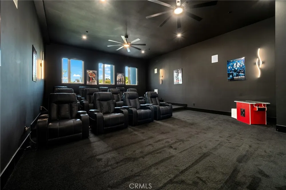 4415 Parkview Drive Lakewood, CA 90712