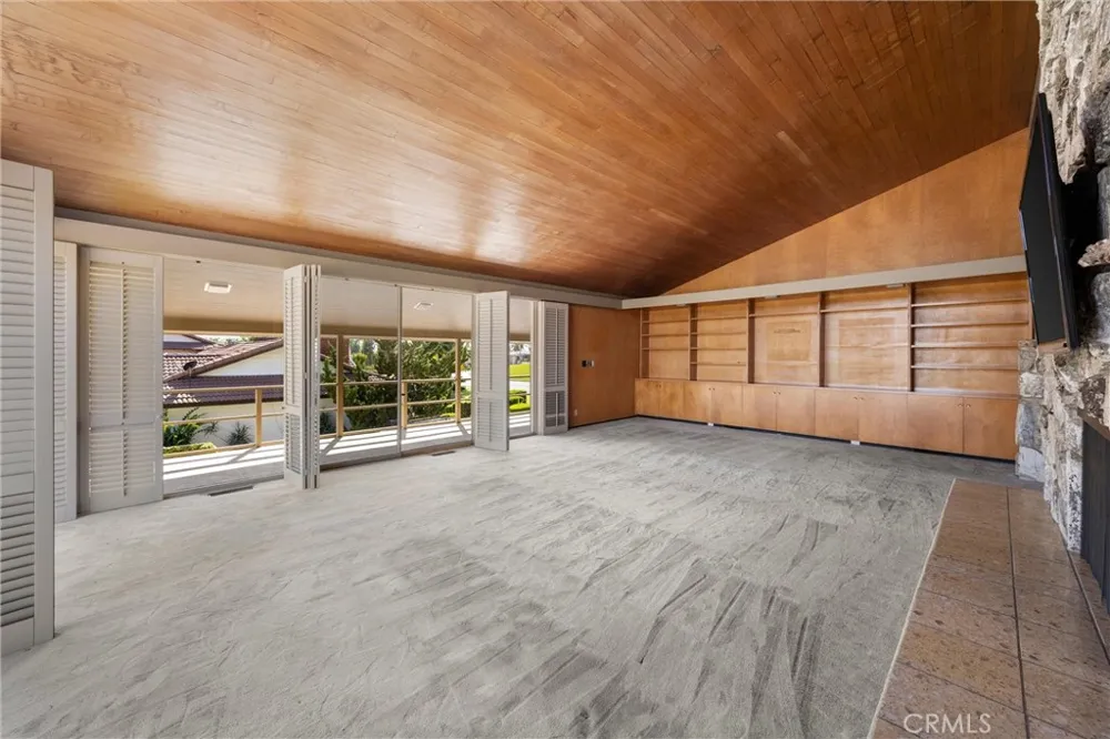 8780 Hillcrest Road Buena Park, CA 90621