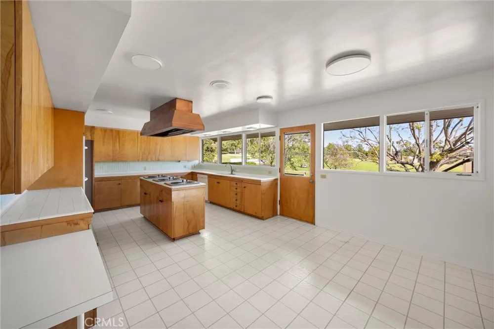 8780 Hillcrest Road Buena Park, CA 90621