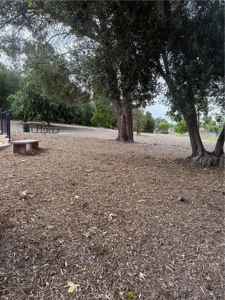 2341 Stormcroft Court Westlake Village, CA 91361