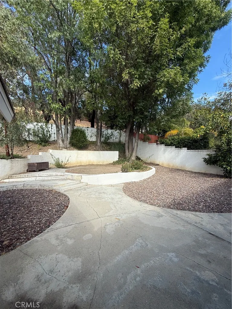 2341 Stormcroft Court Westlake Village, CA 91361