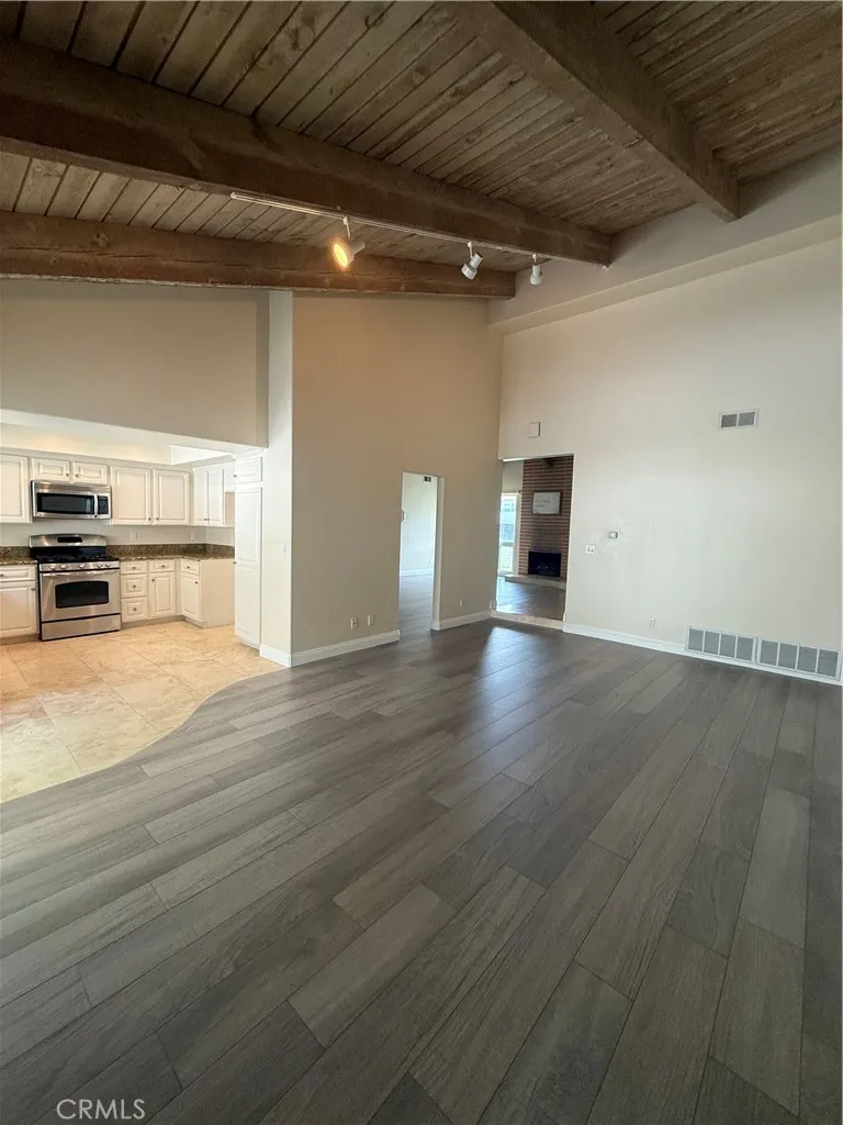 2341 Stormcroft Court Westlake Village, CA 91361
