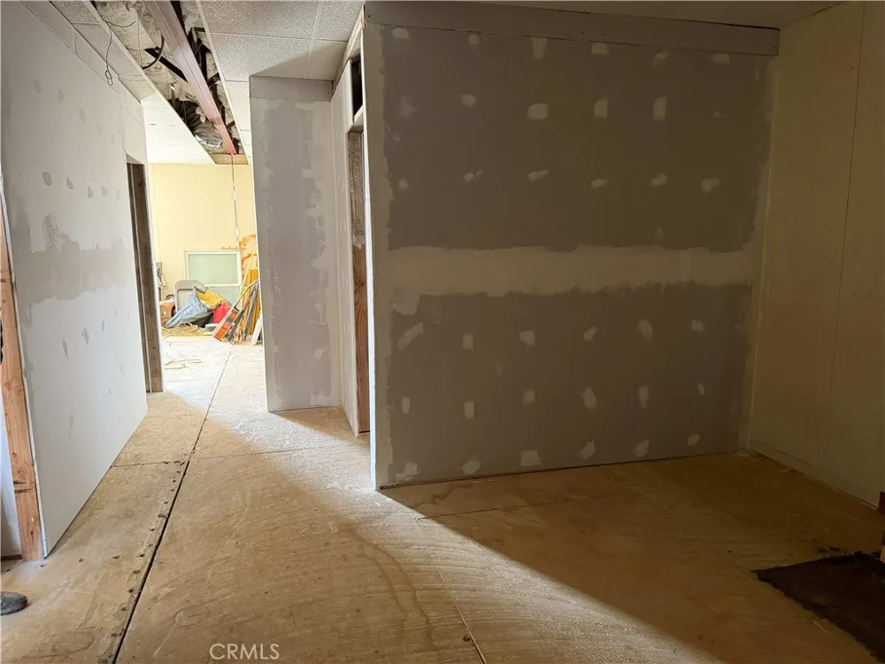 11551 Cactus Phelan, CA 92371