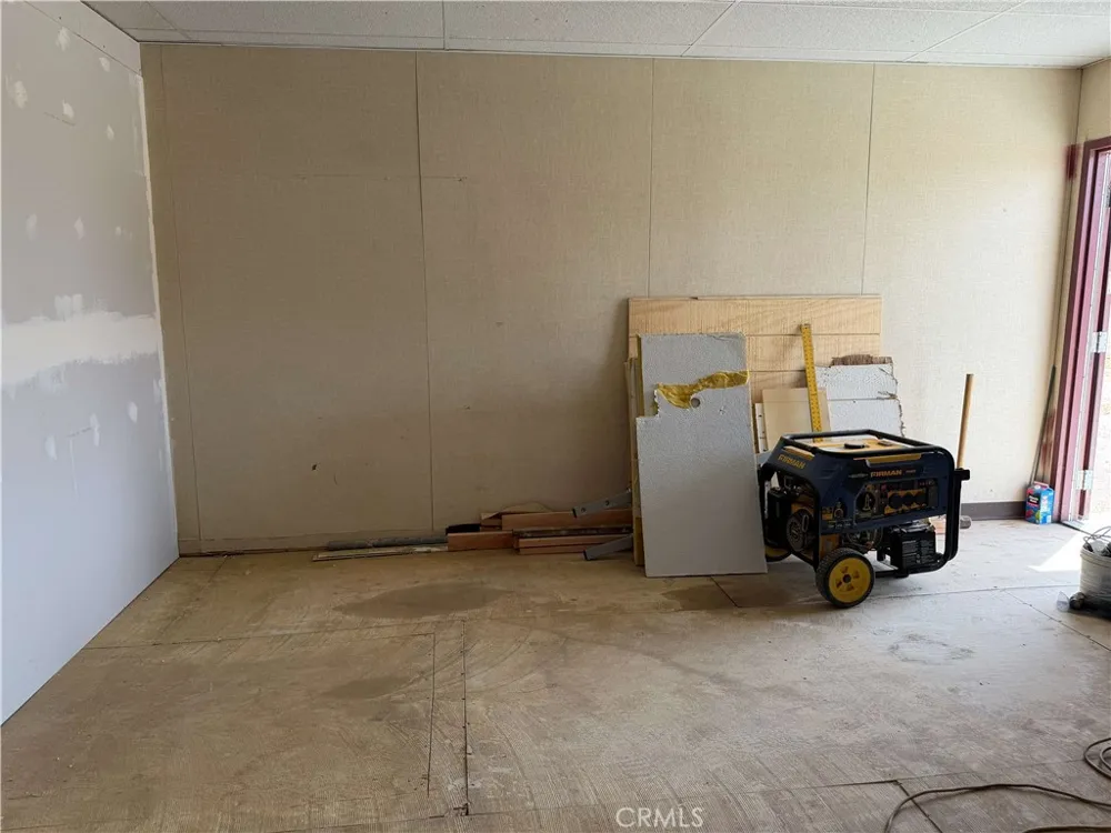 11551 Cactus Phelan, CA 92371