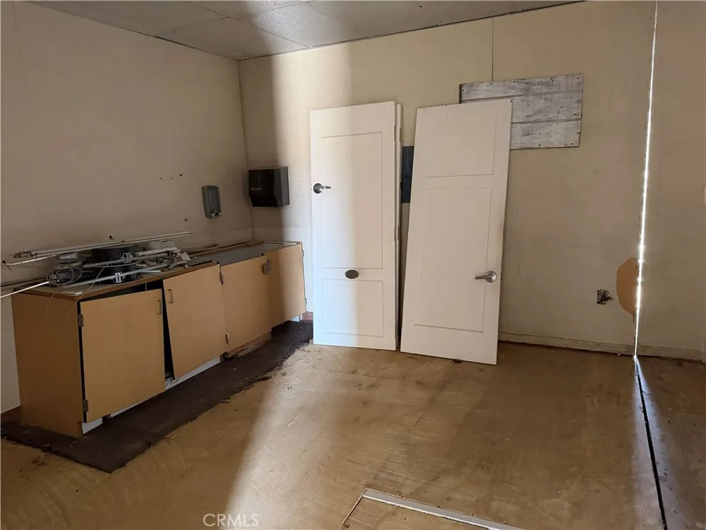 11551 Cactus Phelan, CA 92371
