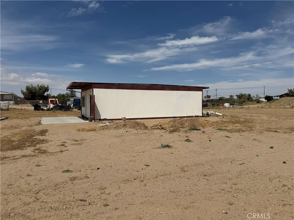 11551 Cactus Phelan, CA 92371