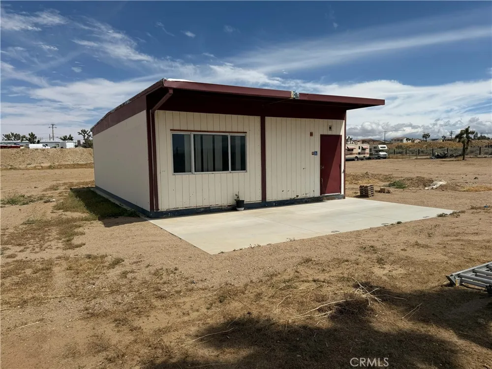 11551 Cactus Phelan, CA 92371