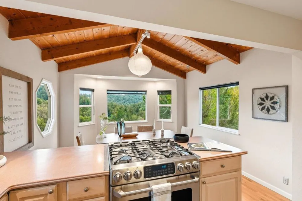 345 Eagle Road Scotts Valley, CA 95066