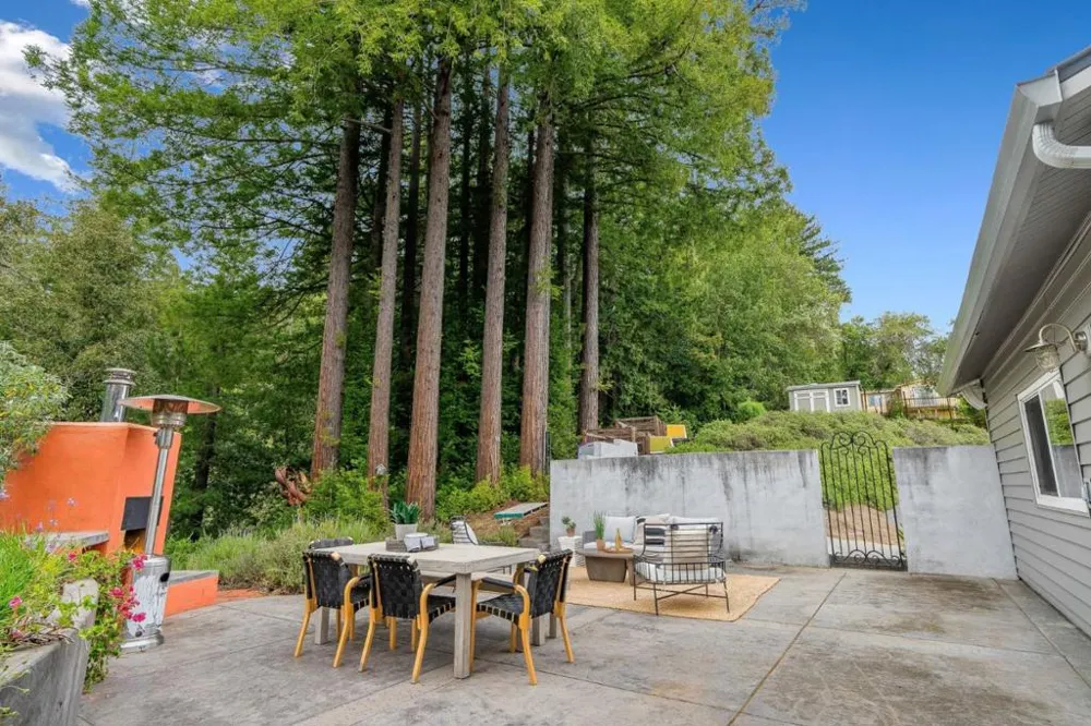 345 Eagle Road Scotts Valley, CA 95066