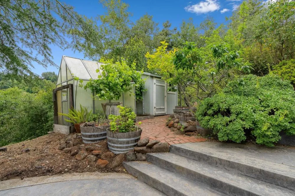 345 Eagle Road Scotts Valley, CA 95066