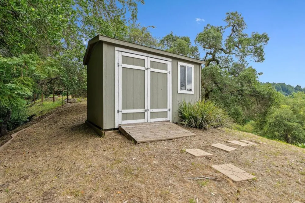 345 Eagle Road Scotts Valley, CA 95066