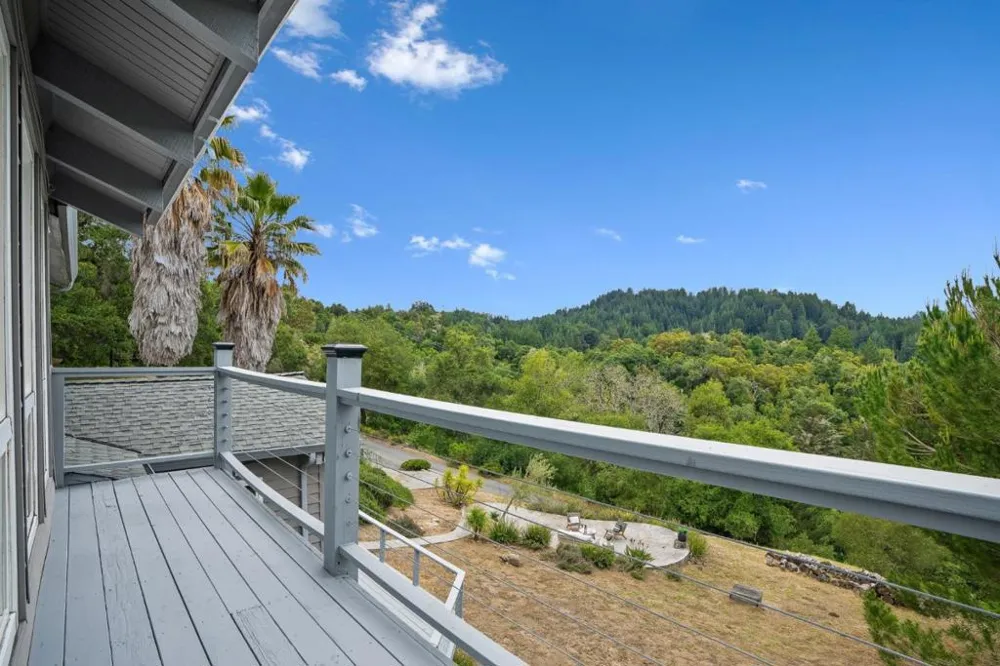 345 Eagle Road Scotts Valley, CA 95066