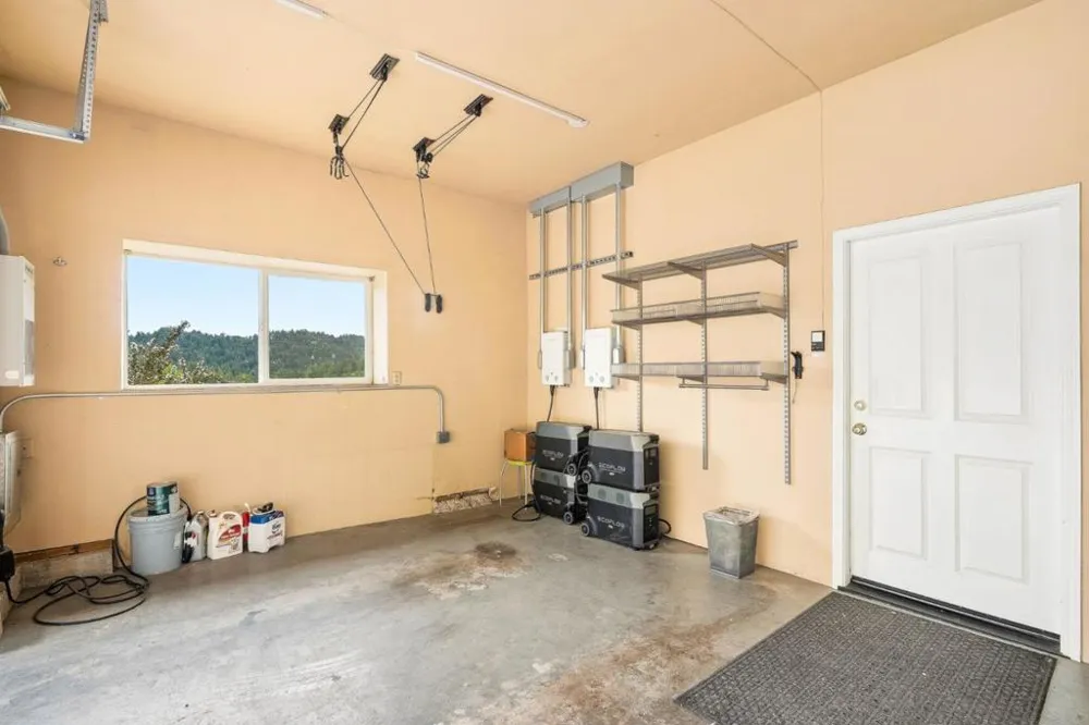 345 Eagle Road Scotts Valley, CA 95066