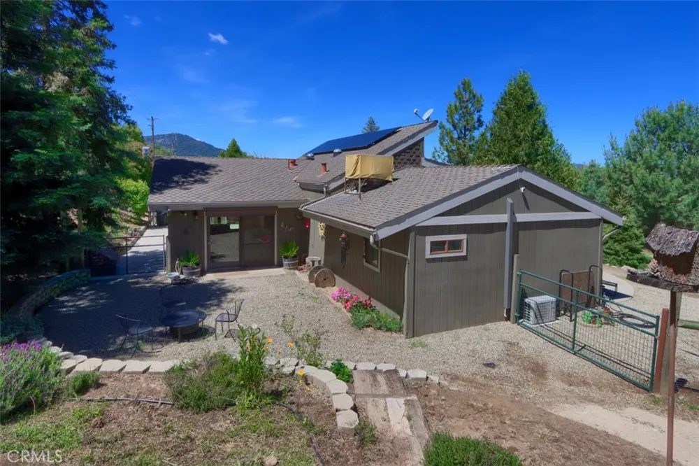 50856 Westview Court Oakhurst, CA 93644