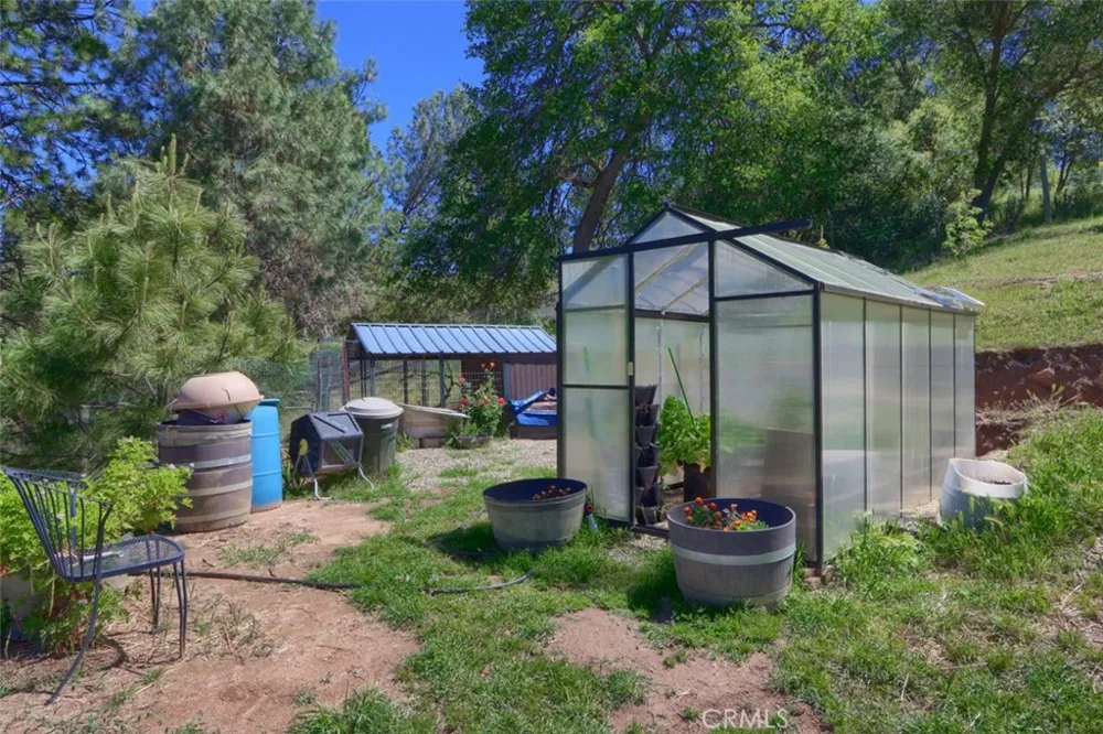 50856 Westview Court Oakhurst, CA 93644