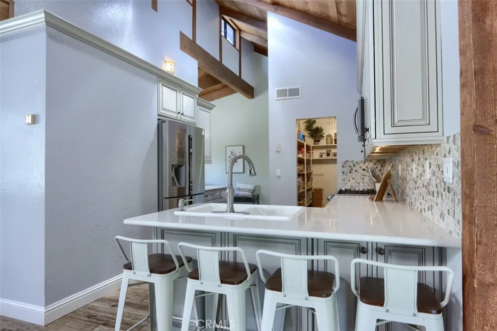 50856 Westview Court Oakhurst, CA 93644