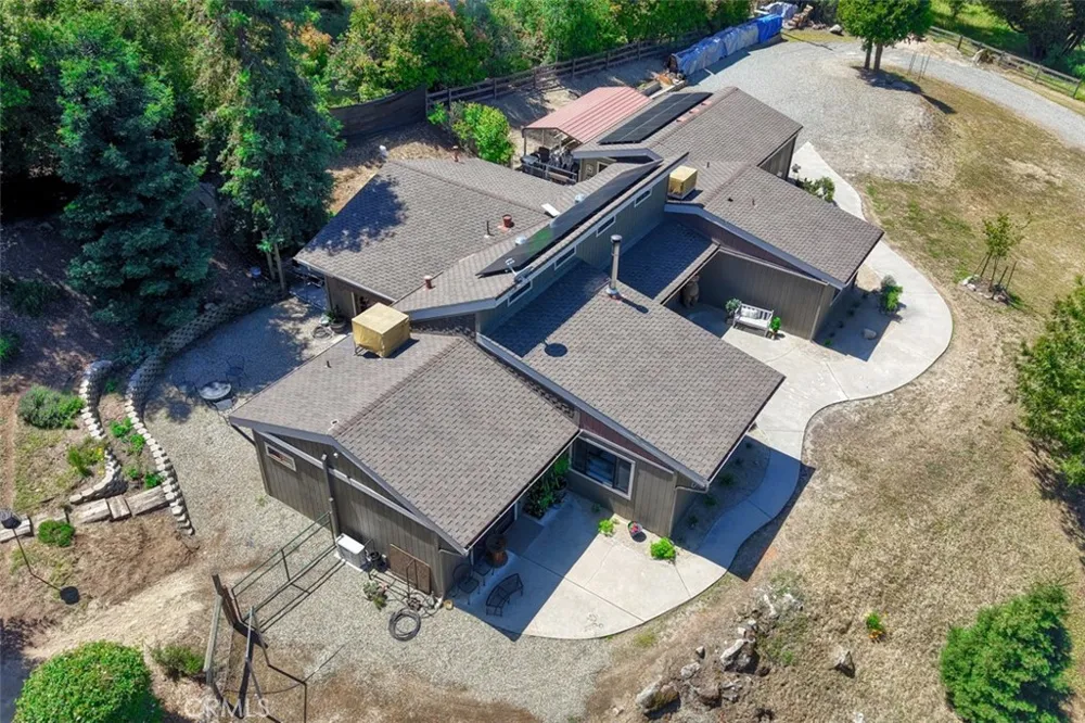 50856 Westview Court Oakhurst, CA 93644