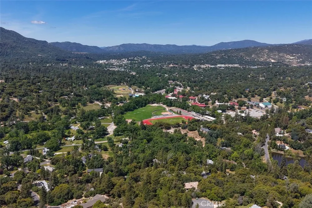 50856 Westview Court Oakhurst, CA 93644