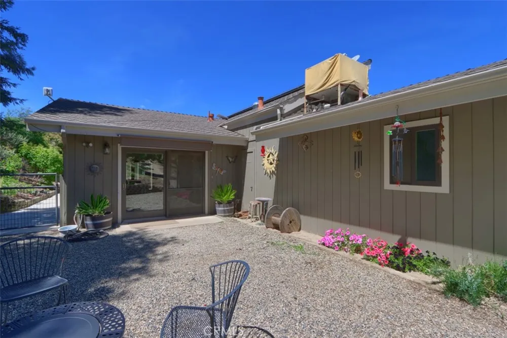50856 Westview Court Oakhurst, CA 93644