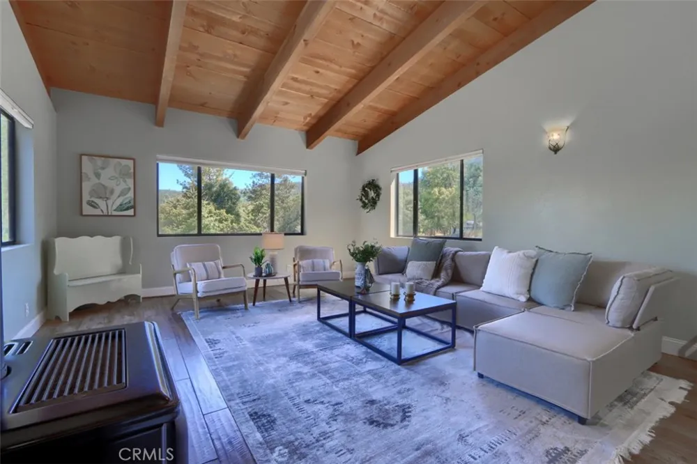 50856 Westview Court Oakhurst, CA 93644