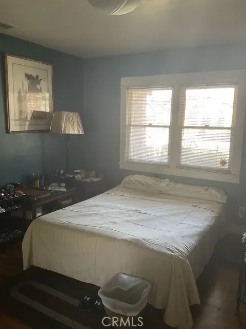 4165 2nd Los Angeles, CA 90008