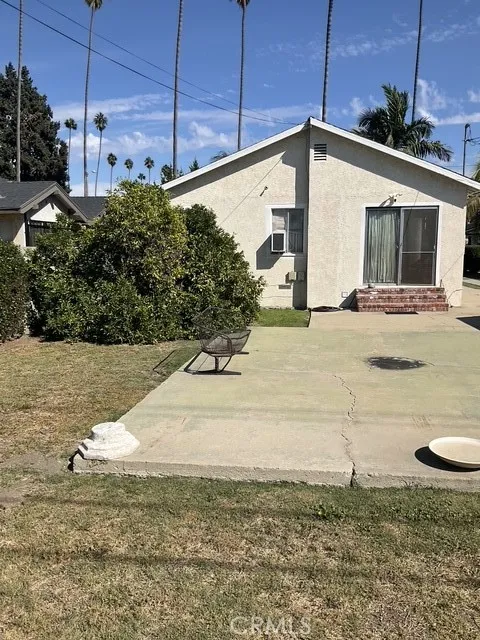 4165 2nd Los Angeles, CA 90008