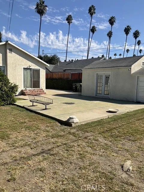 4165 2nd Los Angeles, CA 90008