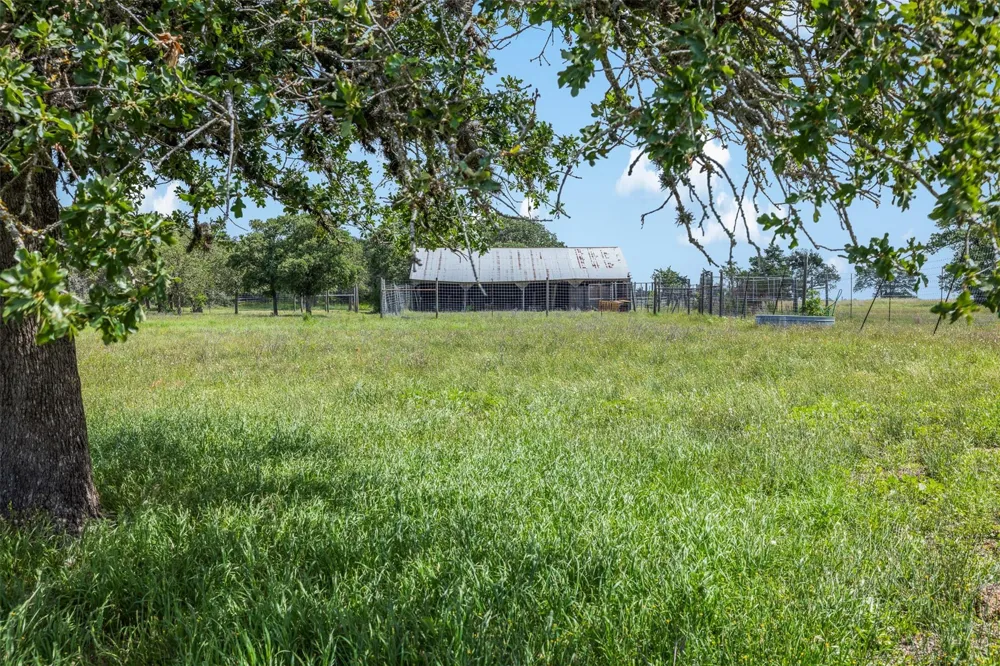 622 Red Rock Ranch Road Red Rock, TX 78662