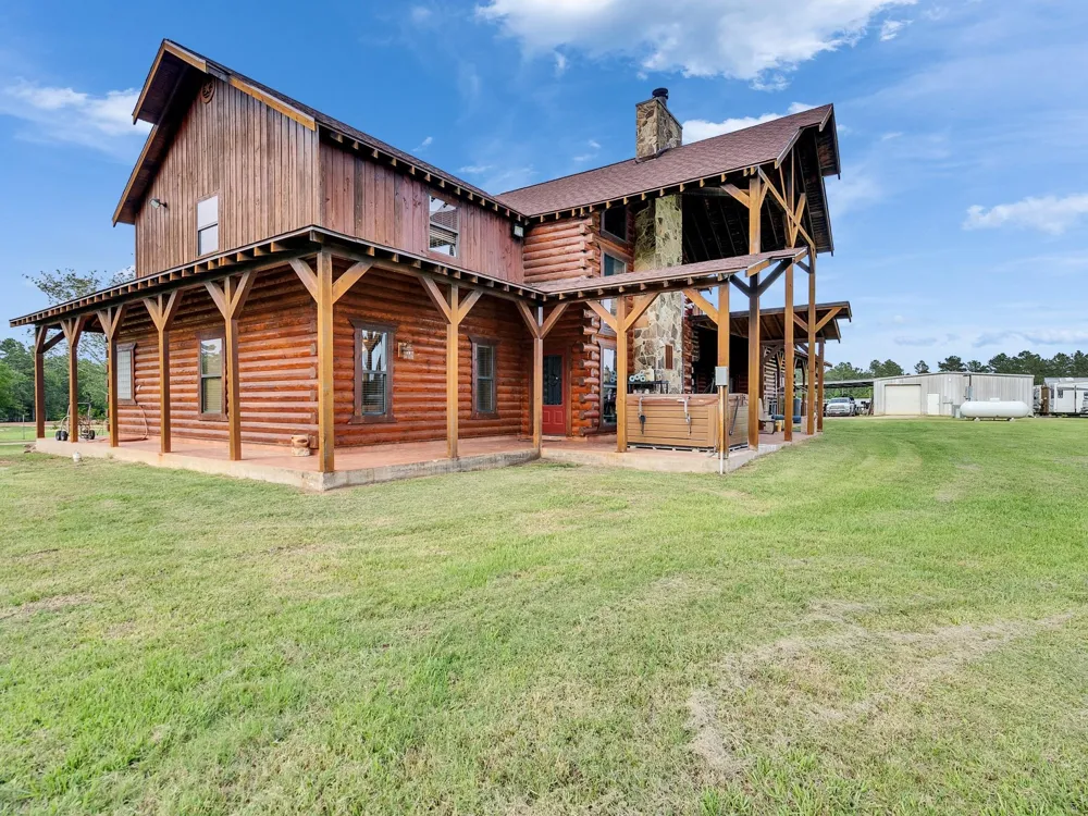 325 Forest Service 217 Road Shepherd, TX 77371