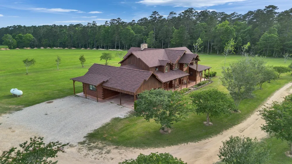 325 Forest Service 217 Road Shepherd, TX 77371