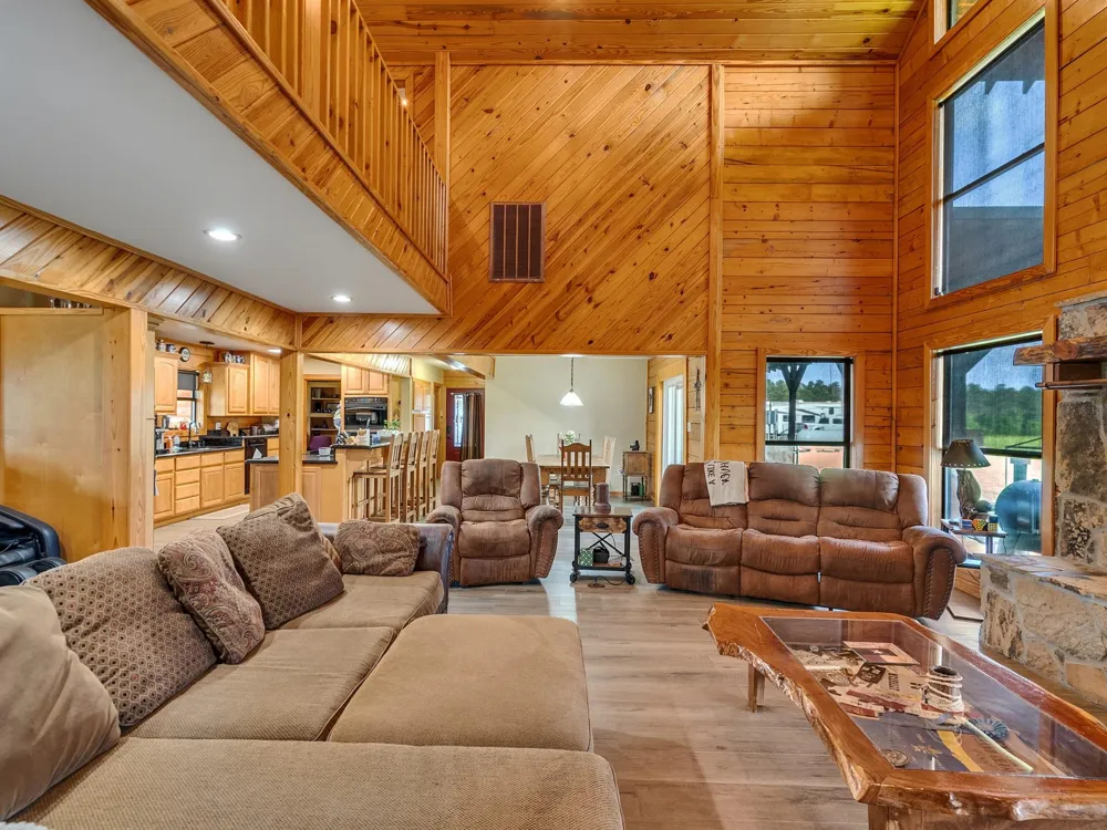 325 Forest Service 217 Road Shepherd, TX 77371