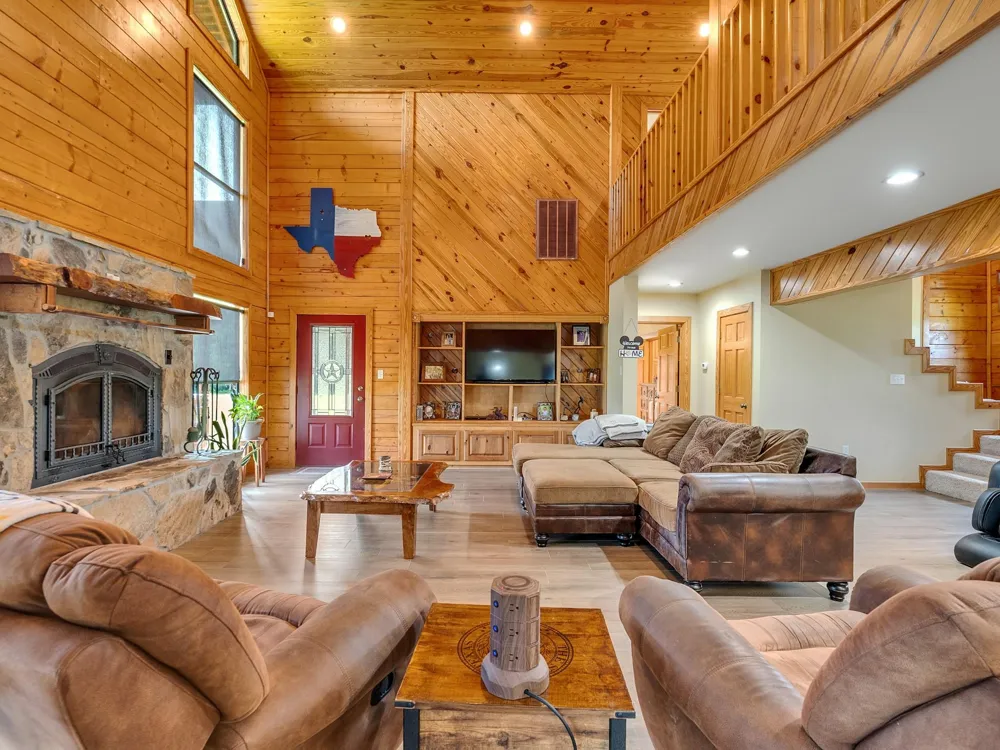 325 Forest Service 217 Road Shepherd, TX 77371