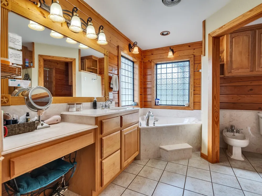 325 Forest Service 217 Road Shepherd, TX 77371
