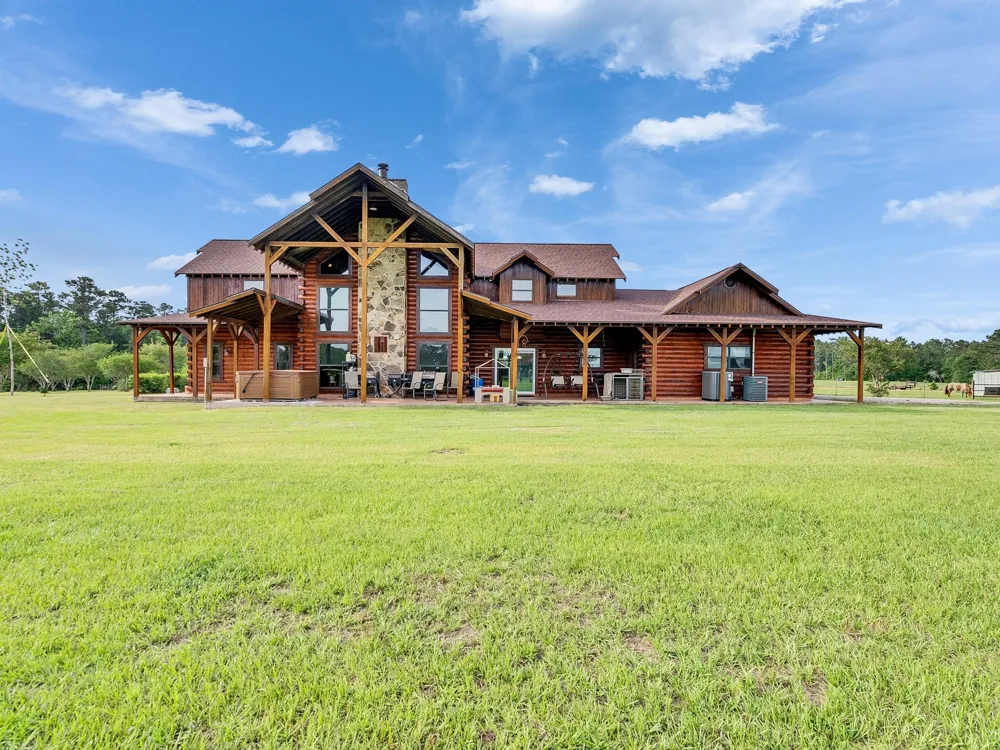 325 Forest Service 217 Road Shepherd, TX 77371