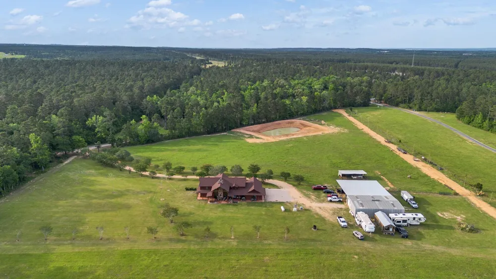 325 Forest Service 217 Road Shepherd, TX 77371