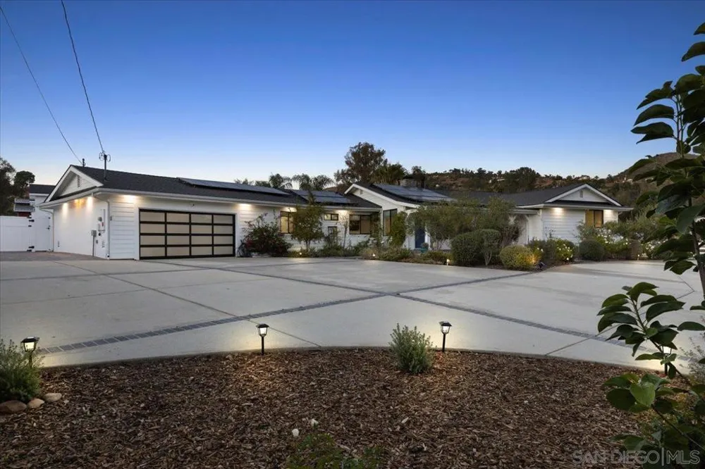 14272 Jerome Drive Poway, CA 92064