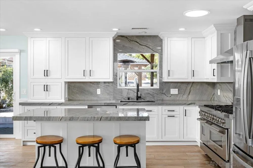 14272 Jerome Drive Poway, CA 92064