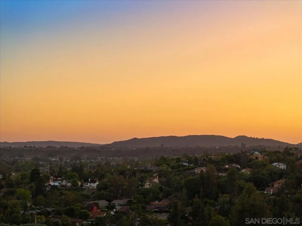 14272 Jerome Drive Poway, CA 92064