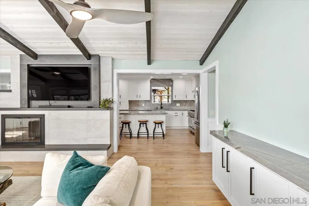 14272 Jerome Drive Poway, CA 92064