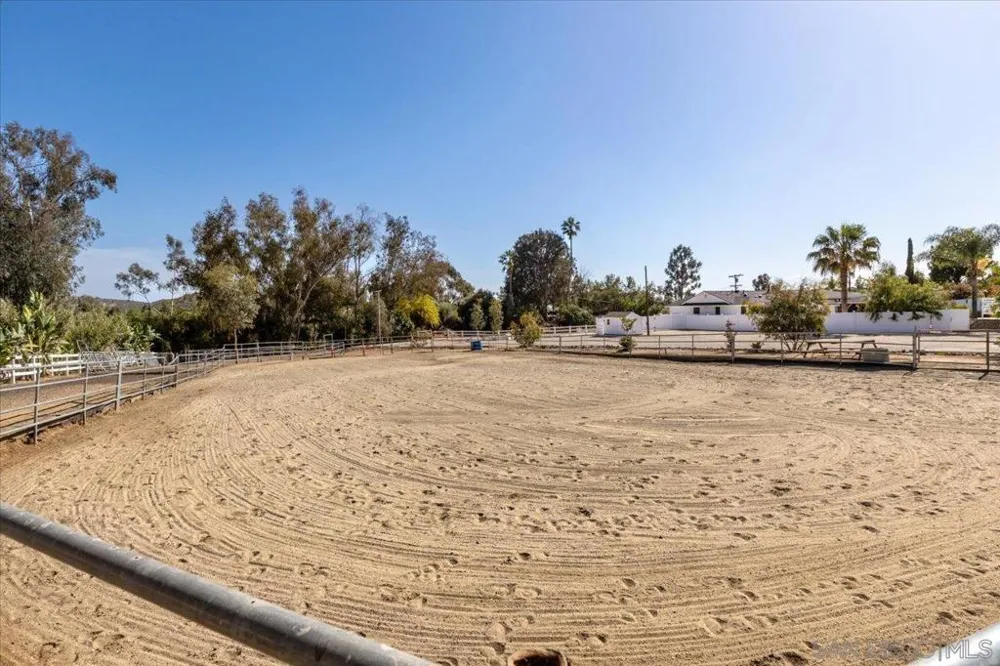 14272 Jerome Drive Poway, CA 92064